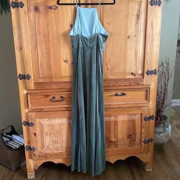 Lovely Bridesmaids dress - Picture 6 of 7